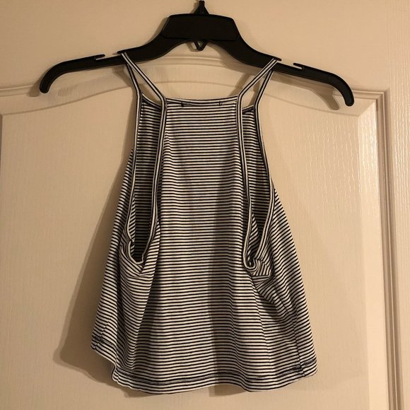 Brandy Melville Striped Crop Top - Picture 3 of 6